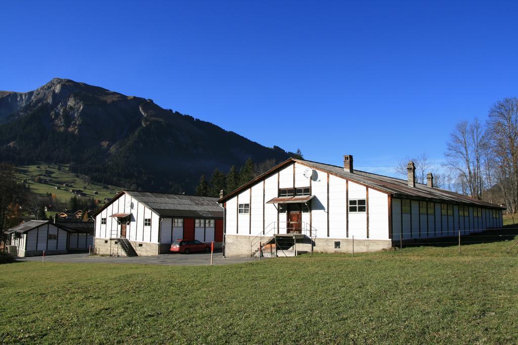 Mountain Lodge Backpackercamp Lenk Exterior photo