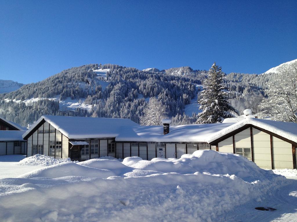 Mountain Lodge Backpackercamp Lenk Exterior photo